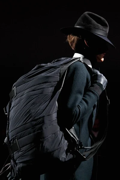 Look 32